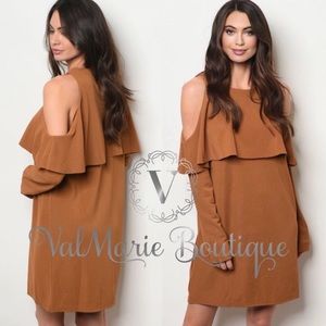 Carmel Fall Cute Trendy Relaxed Fit Cold Shoulder Dress Size Large NWT